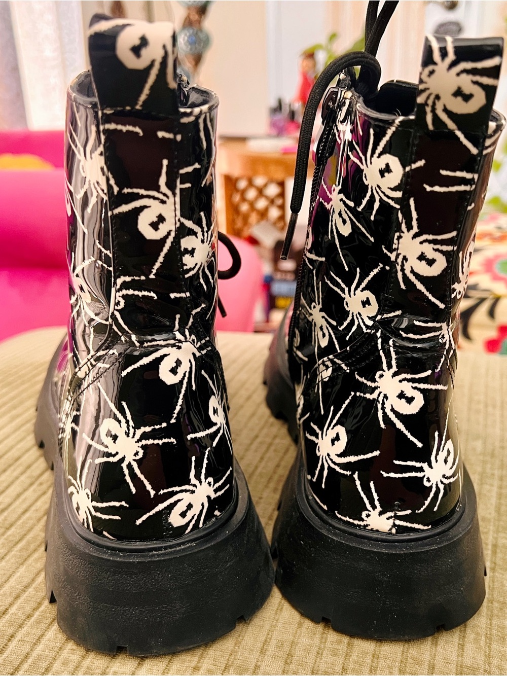 Betsey Johnson Black Spider Print Combat Boots Size 10 New! - Picture 5 of 10